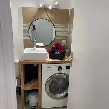 Apartment A Avec Garage Nice